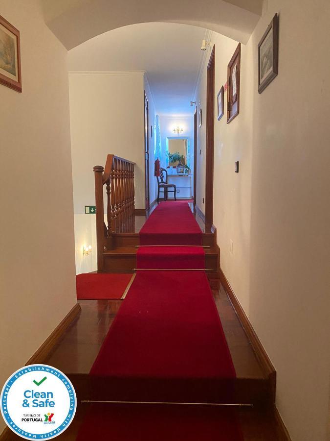 Guest House Toca Dos Grilos Ештуріл Екстер'єр фото